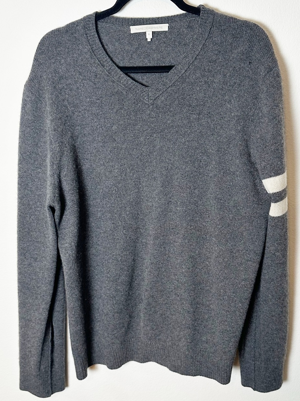 Naked Cashmere 100% Cashmere V Neck Sweater Charcoal Grey Stripe Extra Large